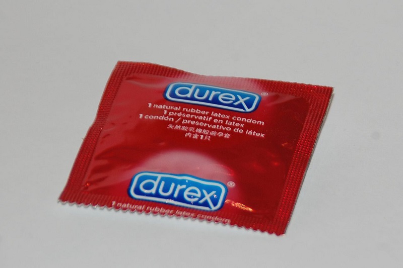 mo-thay-bao-cao-su-durex