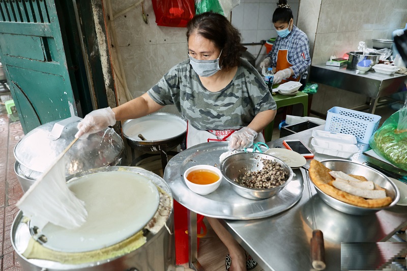 nam-mo-thay-do-banh-cuon