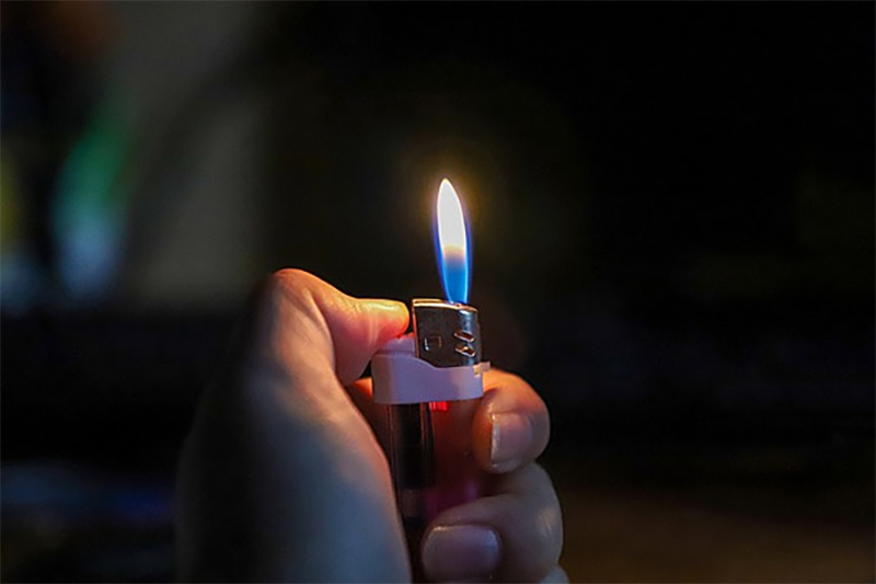Mơ thấy bật lửa tượng trưng cho năng lượng và sự sáng tạo