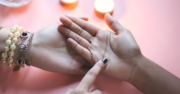 Top 6 mẫu đường chỉ tay đại phú quý