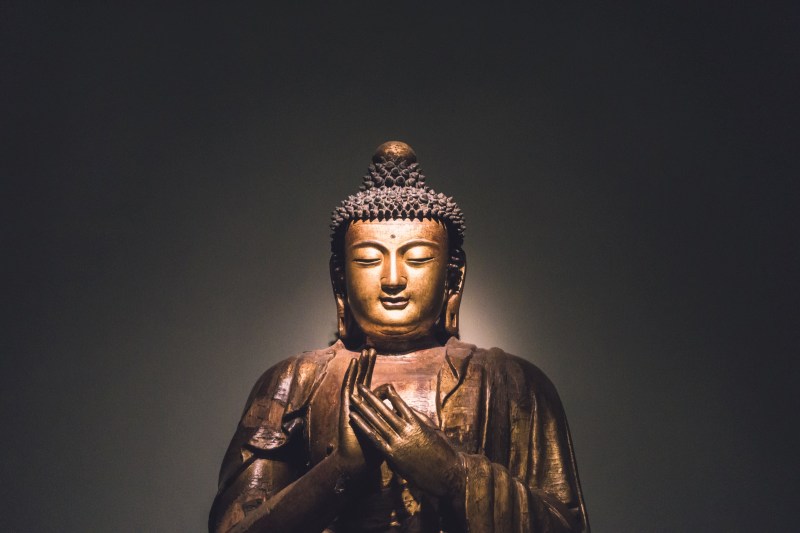 Mơ thấy bàn thờ Phật A Di Đà